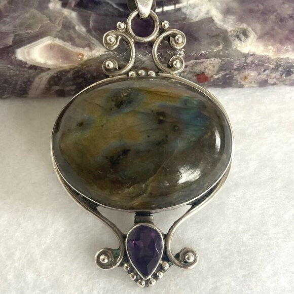 Sterling Silver 925 Oval Labradorite & Amethyst Pendant Necklace 18" Omega Chain - Picture 14 of 16